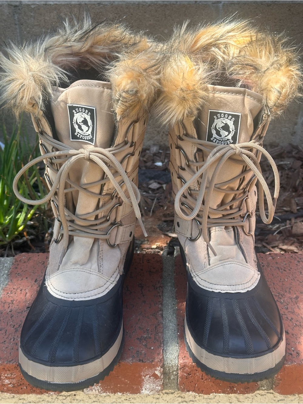 NWOT Rugged Exposure Thermolite Winter Snow Boots Faux Fur Duck Boots Women’s 9